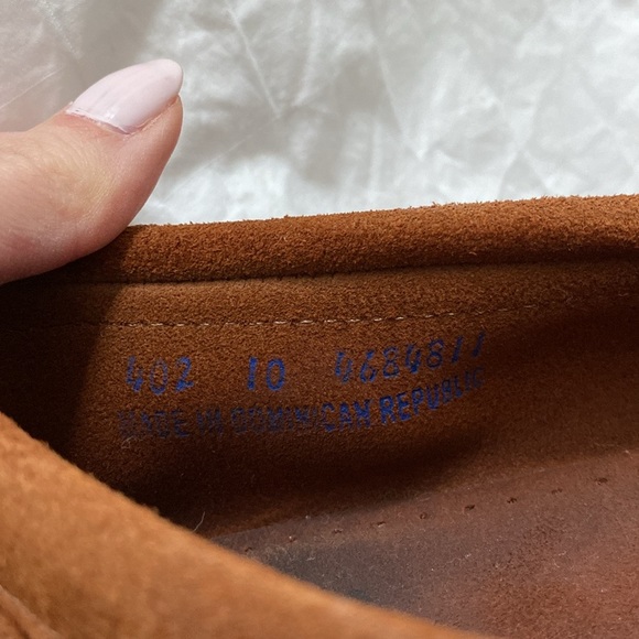 Minnetonka brown suede moccasins - Picture 5 of 5